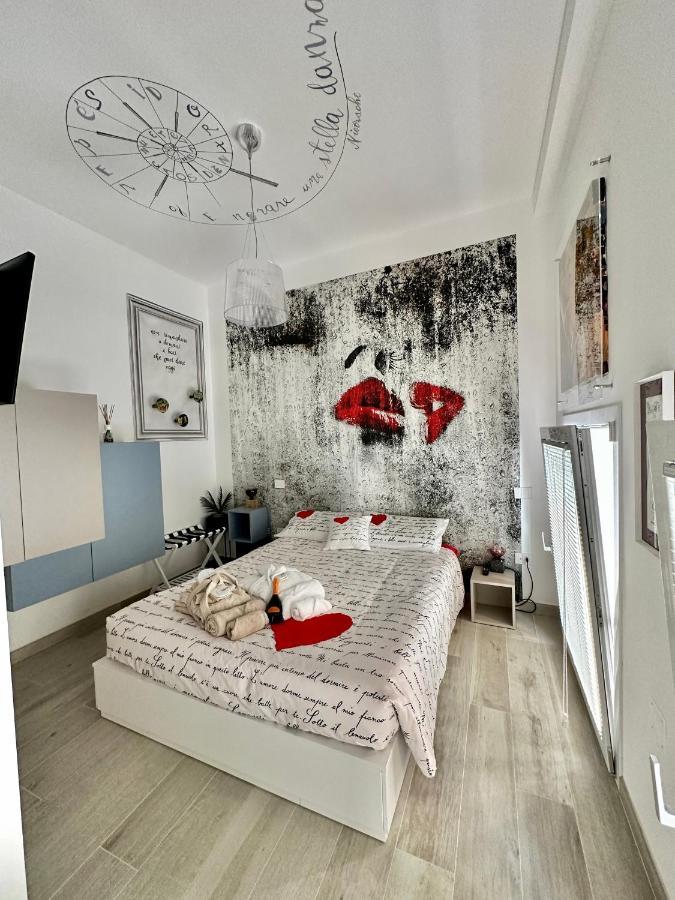 Bed Art Relaxing Suite - Appartamento Con Sauna Love Suite Gallery San Benedetto del Tronto Dış mekan fotoğraf